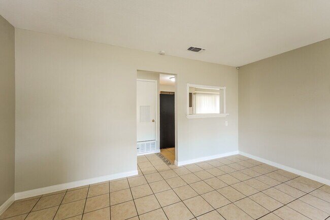 Foto del edificio - 4301 Shiloh Dr