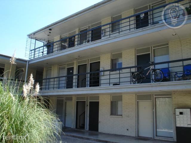 Building Photo - 1801 Rio Grande St