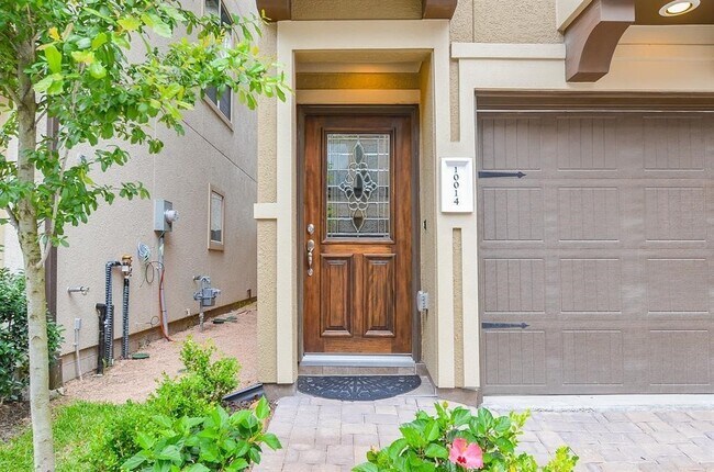 Foto del edificio - 10014 Spring Shadows Park Cir