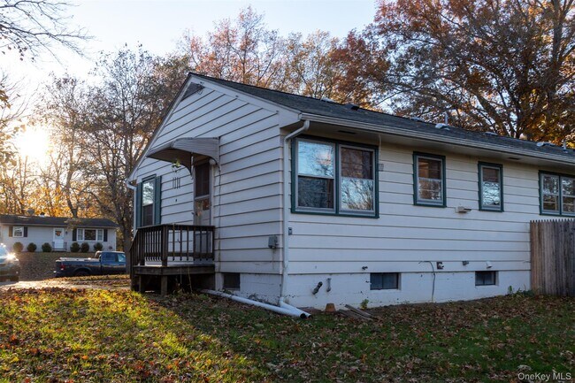 Foto del edificio - 17-19-19 Cramer Rd