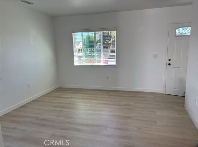 Building Photo - 339 E 220th St