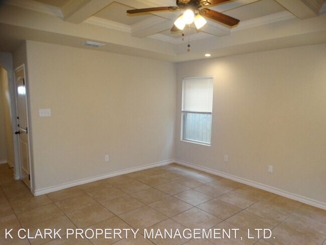 Building Photo - 3 br, 2.5 bath House - 6015 JAX WAY #104