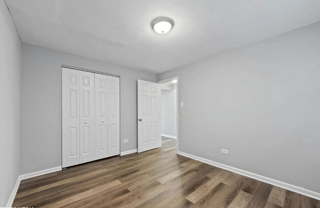 Foto del edificio - 7617 S Colfax Ave