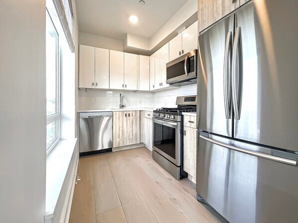 Foto principal - 917 Bennington St