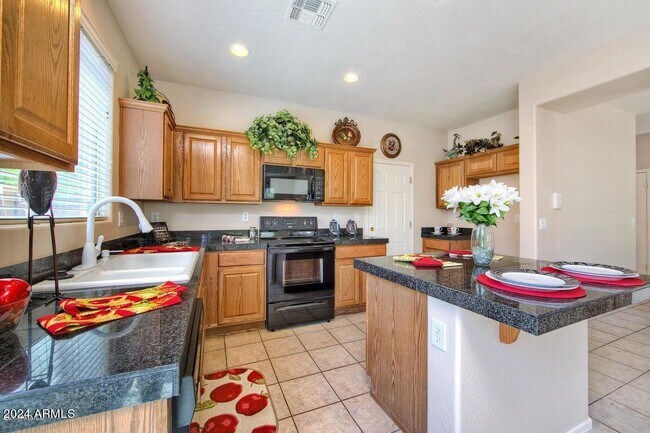 Foto del edificio - 2731 W Bisbee Way