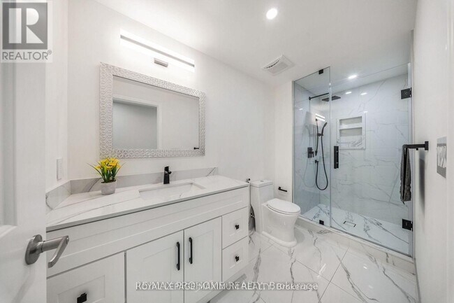 Building Photo - 48 Silver Sterling Cres