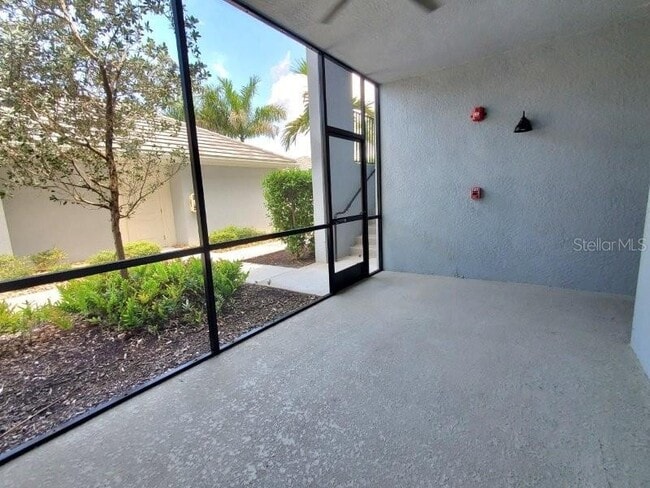 Foto del edificio - 14194 Heritage Landing Blvd