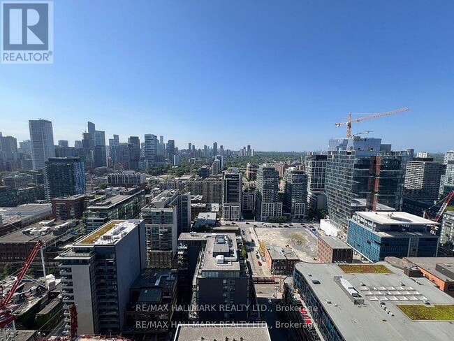 Building Photo - 70 Princess St