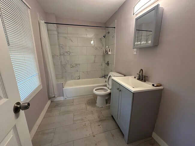 Foto del edificio - 4167 Isabelle St