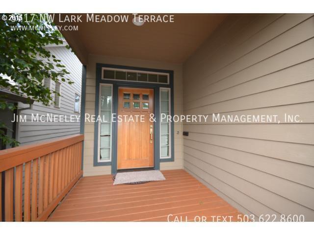 Foto del edificio - Rock Creek/Bethany Home with 3BR + a Bonus...