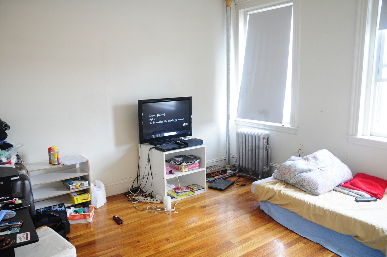 1185 Boylston St, Boston, MA 02215 Apartments in Boston, MA