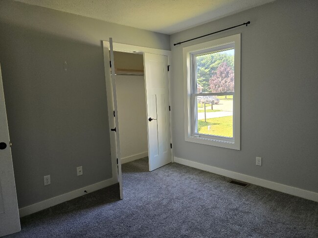 Foto del edificio - 58975 Spring Creek Trail