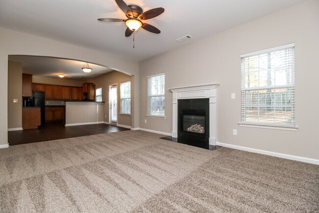 Foto del edificio - 5005 Amethyst Dr
