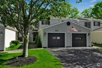 Building Photo - 3058 E River Rd