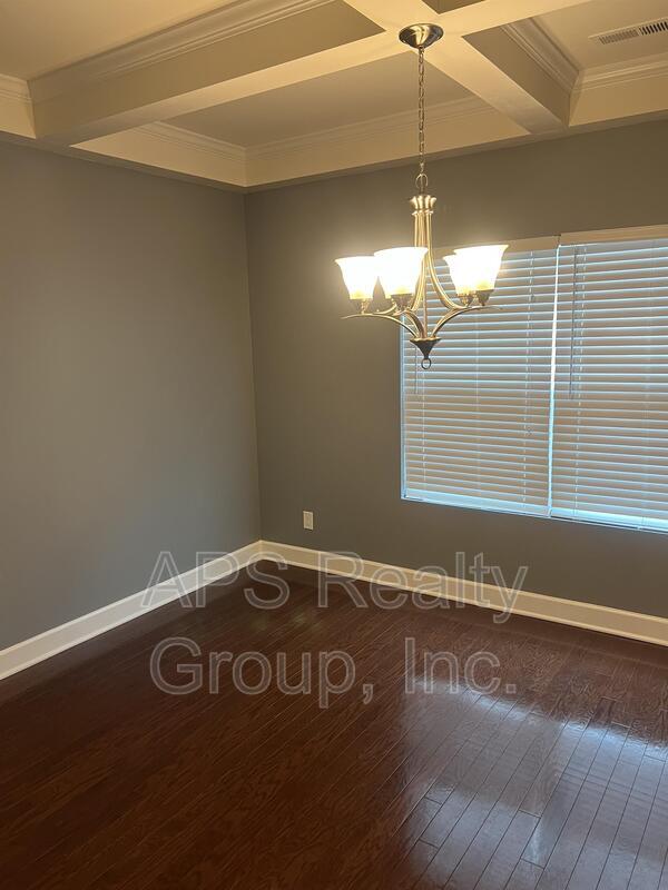Foto del edificio - 4754 Abbey Park Rd