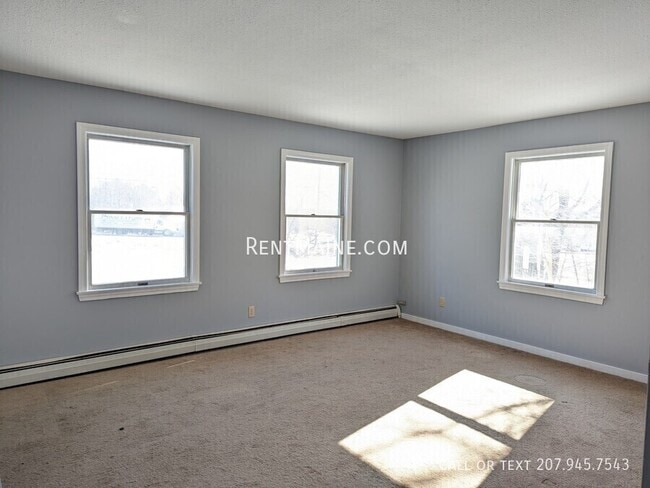 Building Photo - 114 Main Rd S