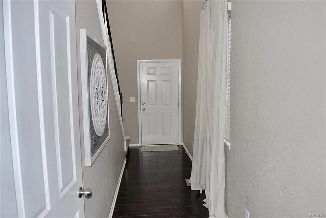 Foto del edificio - 21893 E Layton Dr