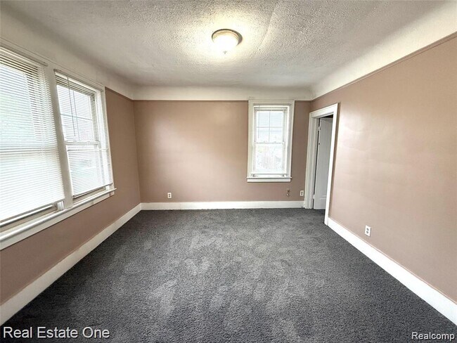 Foto del edificio - 4700 Curtis St