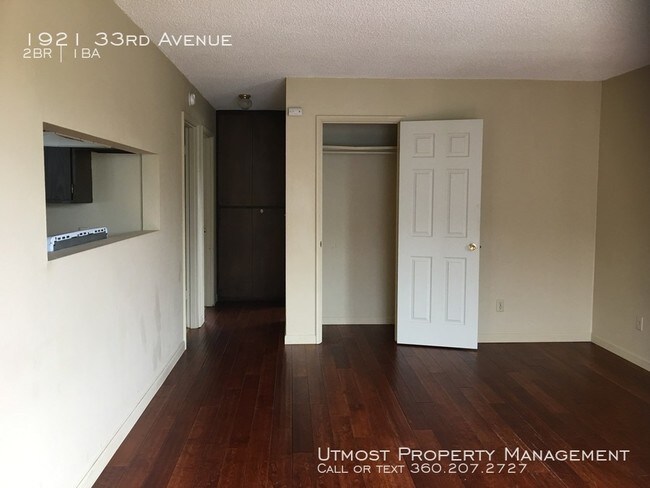 Foto del edificio - 1921 33rd Ave