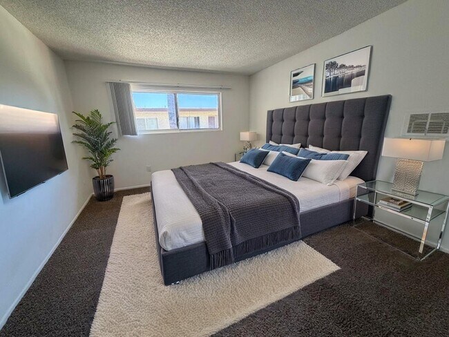Foto del edificio - 1535 E Canfield Ln
