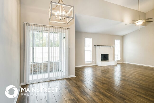Building Photo - 3506 Whalers Way