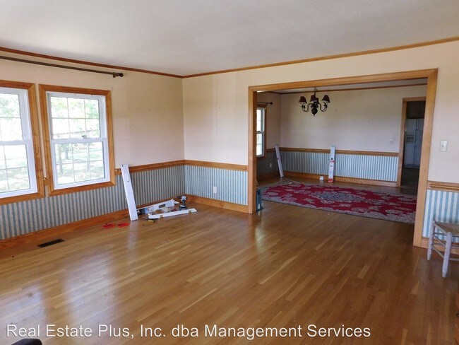Building Photo - 3 br, 1 bath House - 7200 River Road