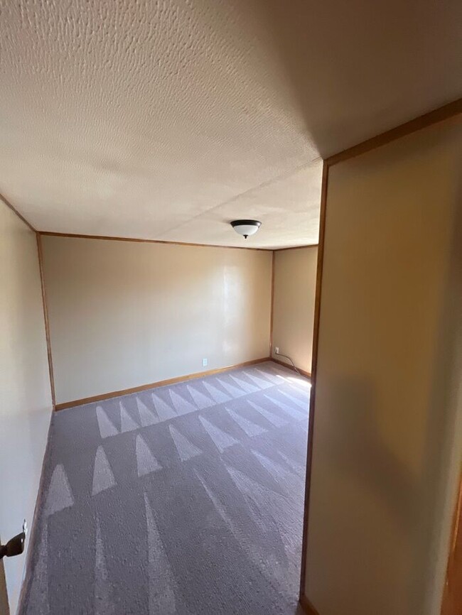 Building Photo - Mobile Home For Rent / Rent to Own