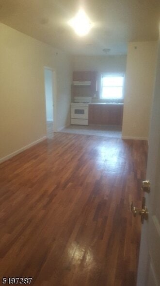 Photo - 210 Trumbull St Apartment