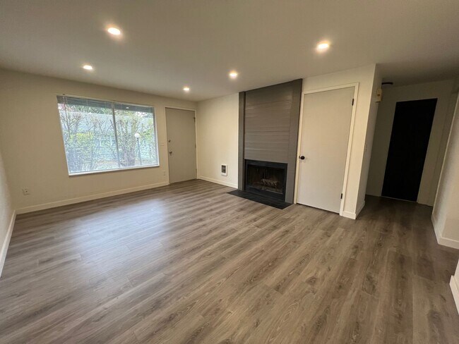 Foto del edificio - 12402 SW 14th St