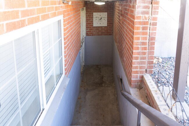 Photo - 1152 S Quivas St Apartment