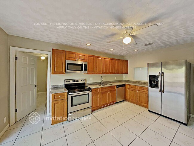 Foto del edificio - 5535 Haverford Way