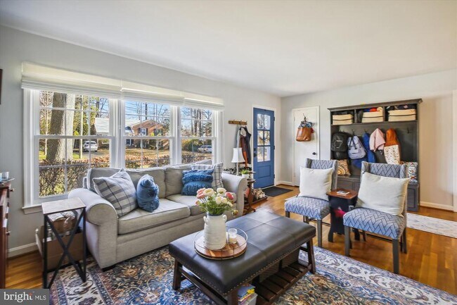 Foto del edificio - 7309 Pinecastle Rd