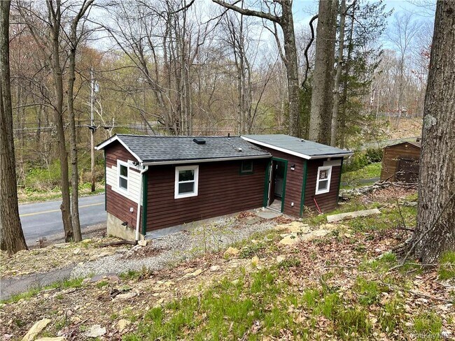 Foto del edificio - 254 Wixon Pond Rd