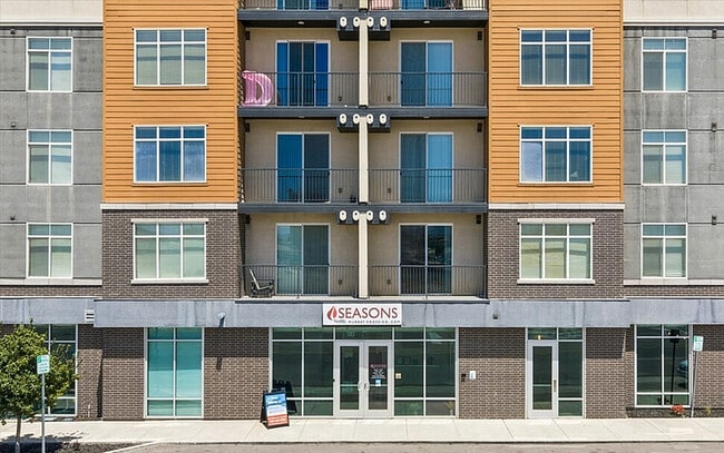 SMC - Foto de la propiedad 4 - Seasons at Murray Crossing