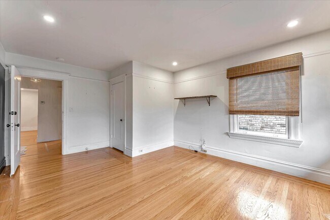 Building Photo - 2804 Hillegass Ave