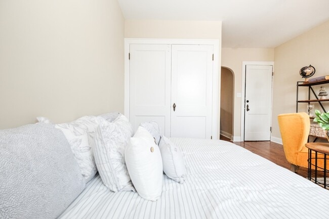 Studio A - Glendale Flats