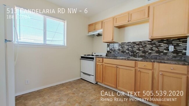 Building Photo - 513 Candelaria Rd NW