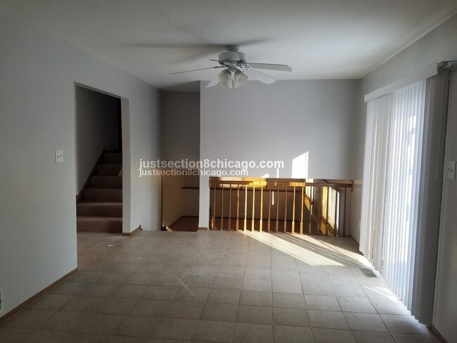 Foto del edificio - 18709 Crawford Ave