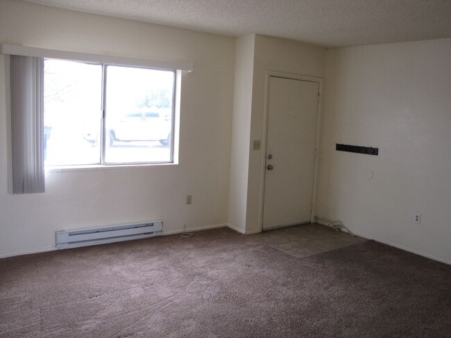 Building Photo - 4143-4147 E Desert Pl