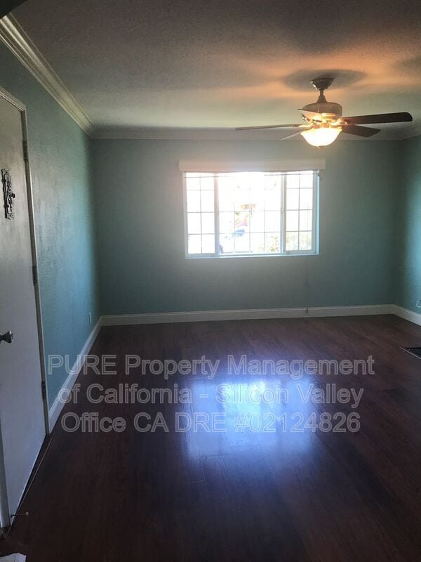 Foto del edificio - 1520 E St John St