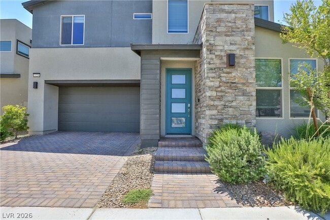 Building Photo - 3229 Vittoria Ave
