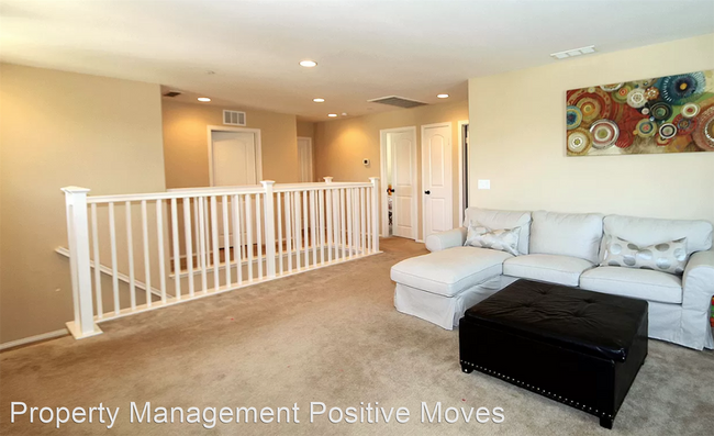 Building Photo - 5 br, 3 bath House - 25444 Red Hawk Road