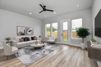 Building Photo - 6817 Peerless St