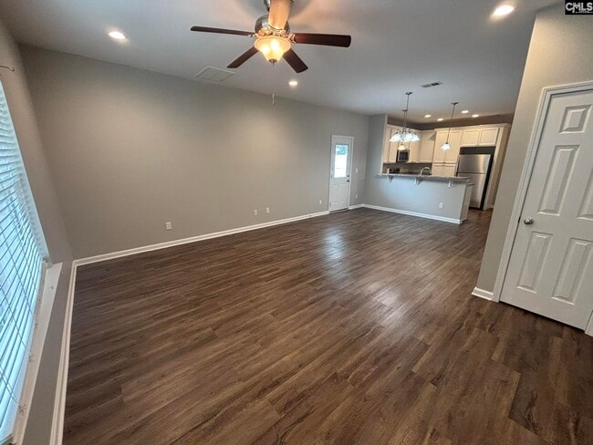 Foto del edificio - 532 Idlewood Park Dr