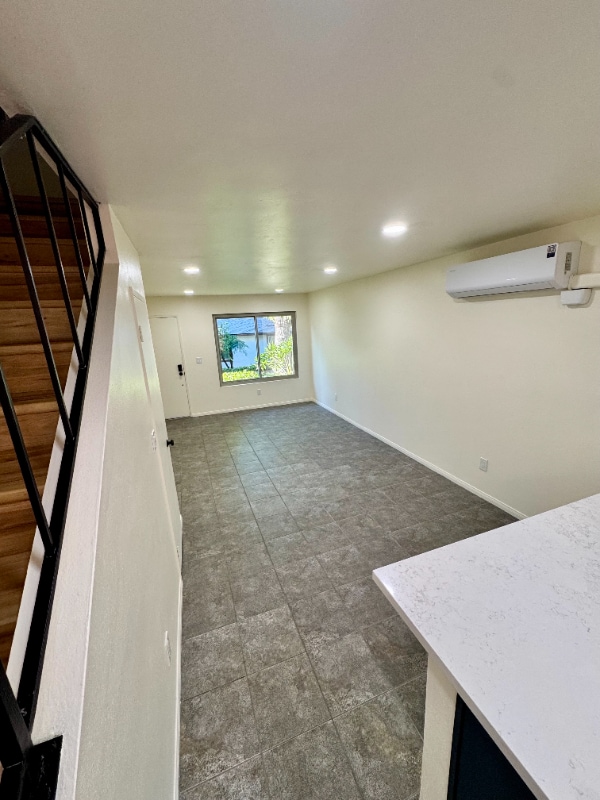 Foto del edificio - 6624 Bell Bluff Ave