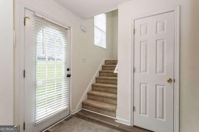 Building Photo - 1541 Cutters Mill Dr