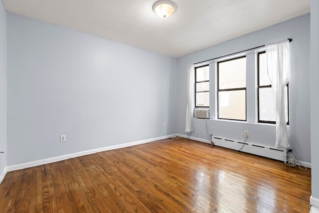 Foto del edificio - 6209-6215 JFK Blvd E