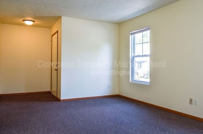 Building Photo - 11088 52nd Ave