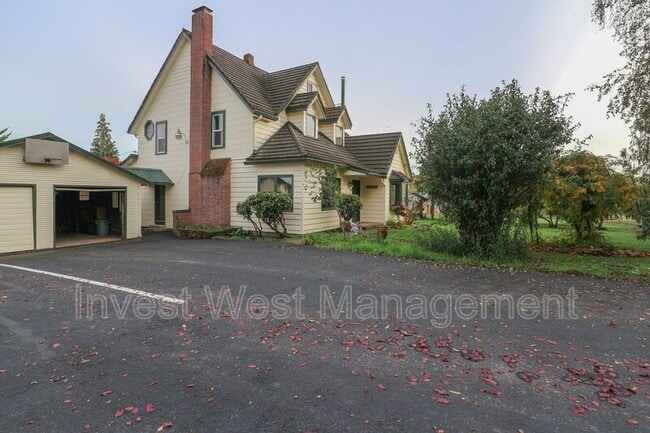 Building Photo - 3102 NE 259th St