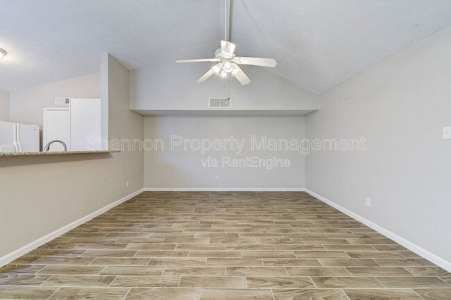 Building Photo - 17419 Ranch Country Rd